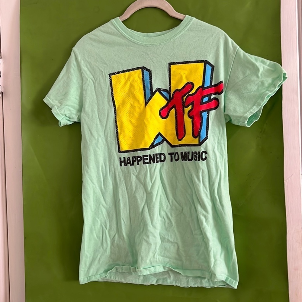 Light green shirt - MTV - size S - unisex